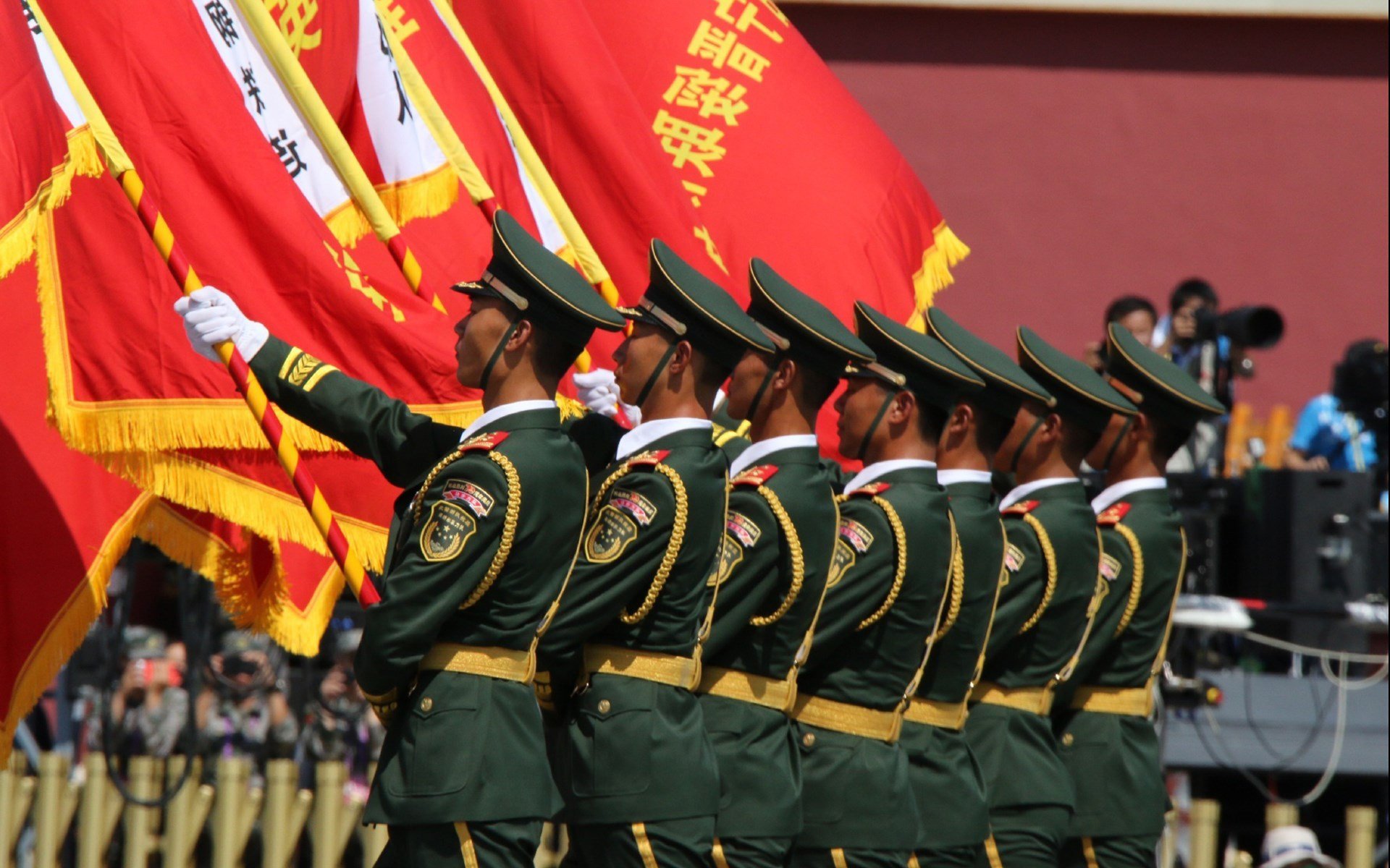 “意甲经典战役：激烈争夺欧战名额”，意甲战况